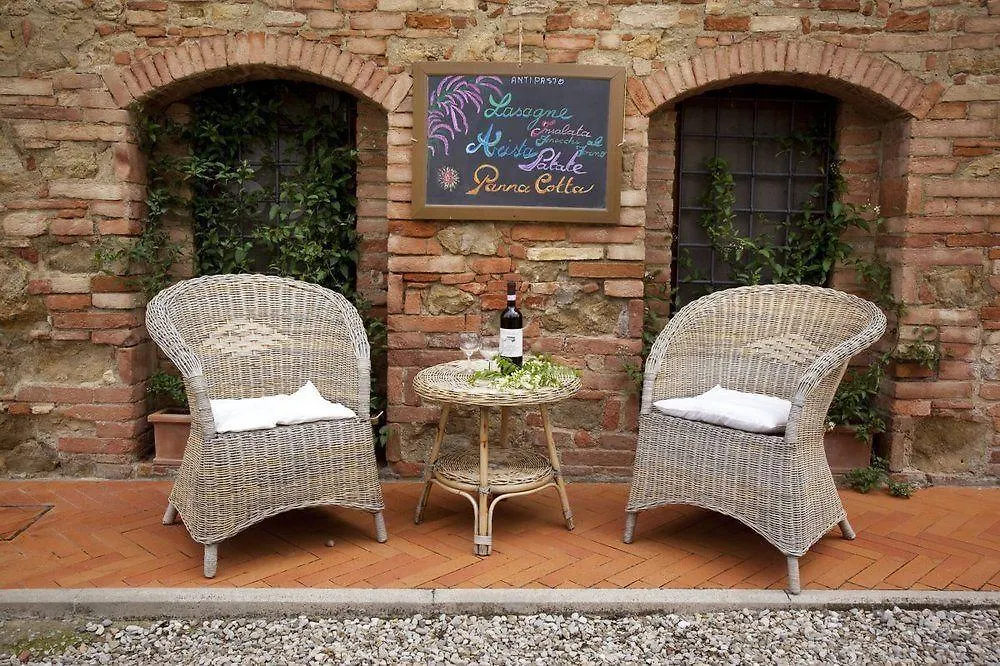 Apartment Il Rosolaccio Guest House San Gimignano Italy